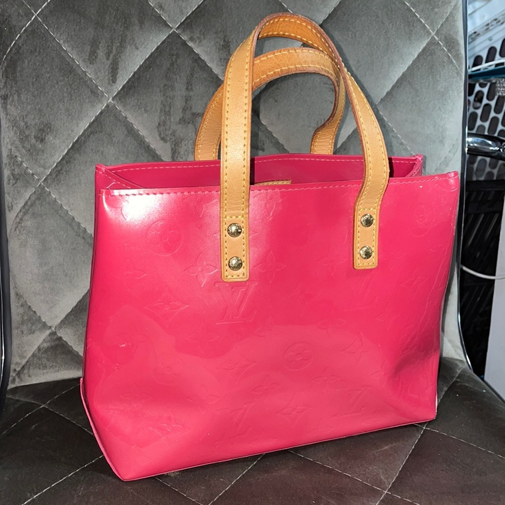 Louis Vuitton Monogram Vernis Reade PM pink 💗